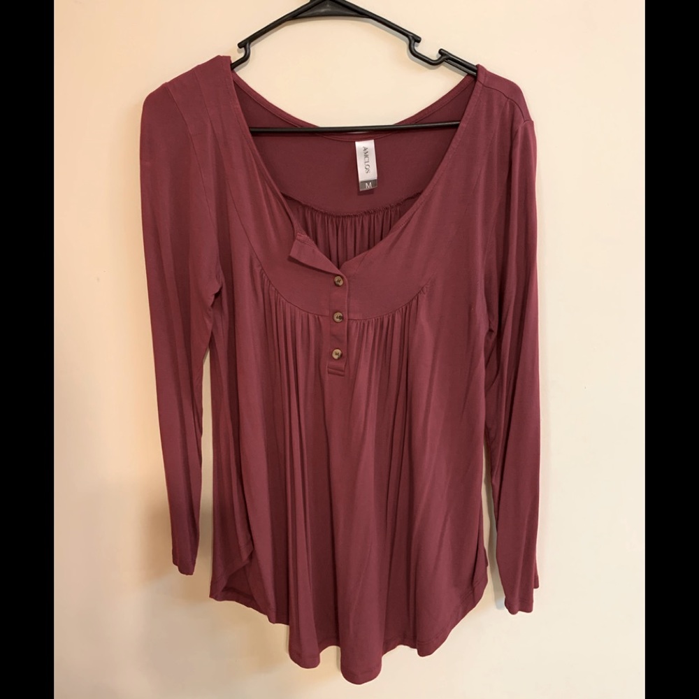 Amclos Long Sleeve Top